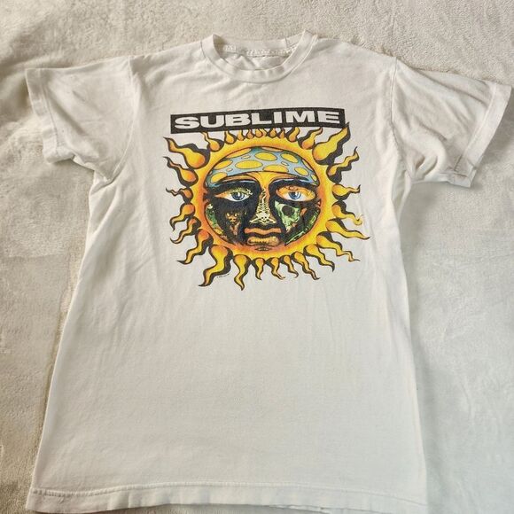 Sublime White Tshirt With Sun Graphic Size Small - Picture 1 of 6